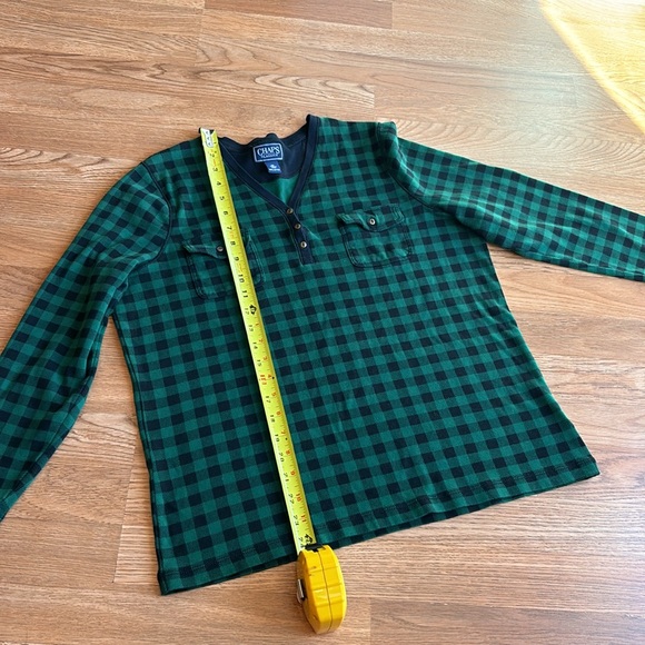 Chaps Classics, long sleeve green/black checkered pull over casual top. Size 1X - Picture 16 of 17